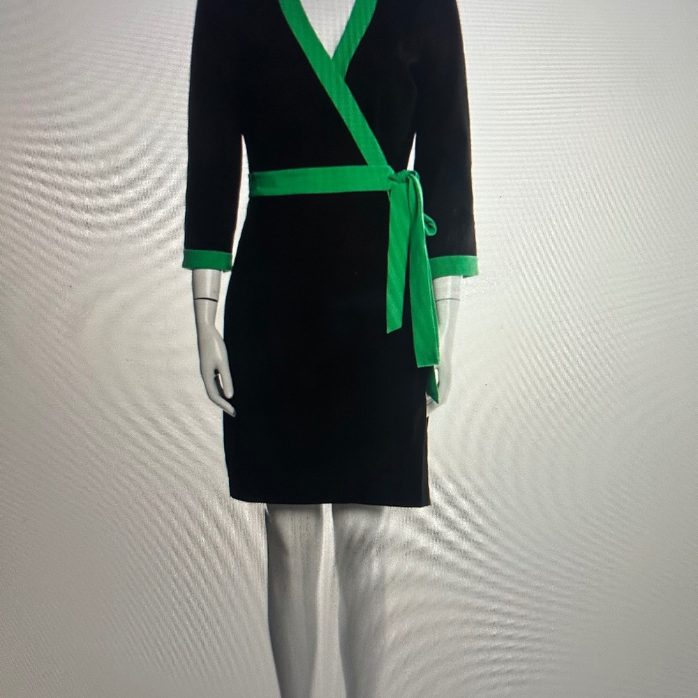 Diane von furstenberg wrap dress